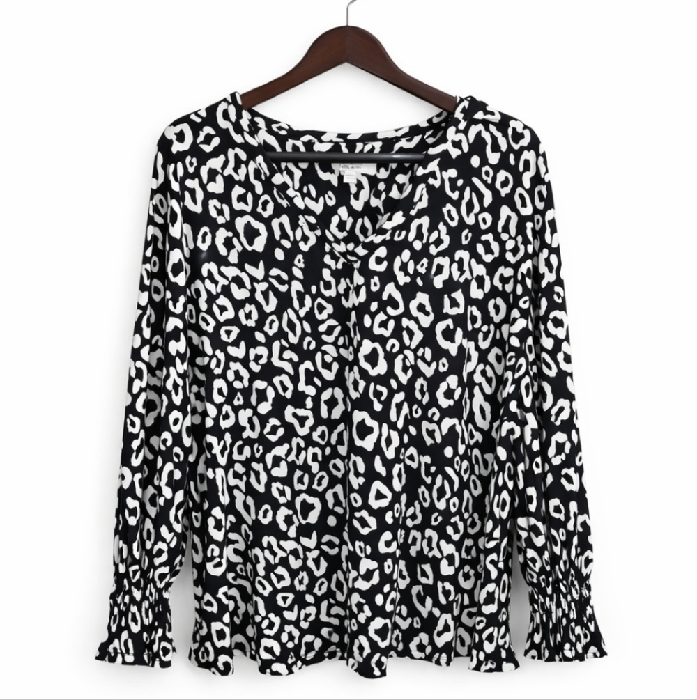 Chicos Black White Abstract Leopard Print Pima Cotton Long Sleeve Sz 4 (XXL)